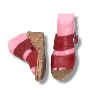 B.O.C. Red Leather Cork Wedge Slip-On Sandals 8/39  Casual Chic Modern Vintage